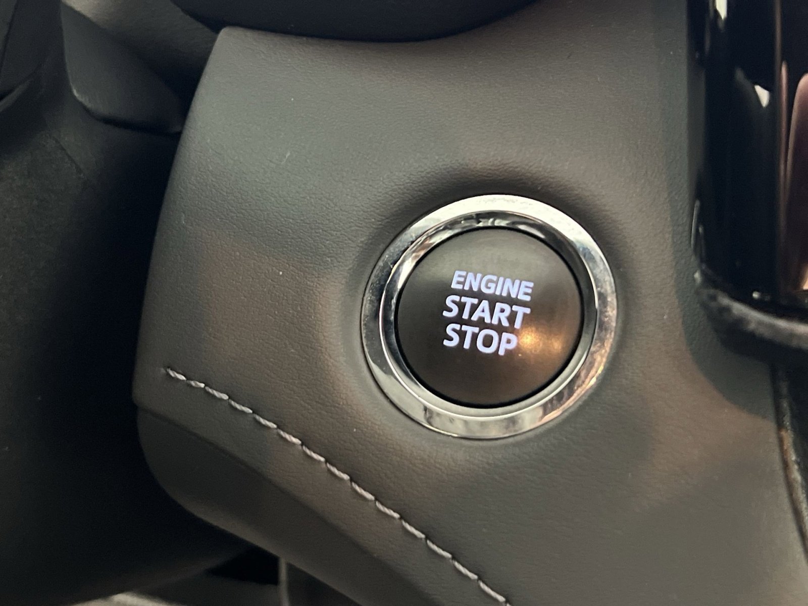 Used 2023 Toyota Highlander XSE image 35