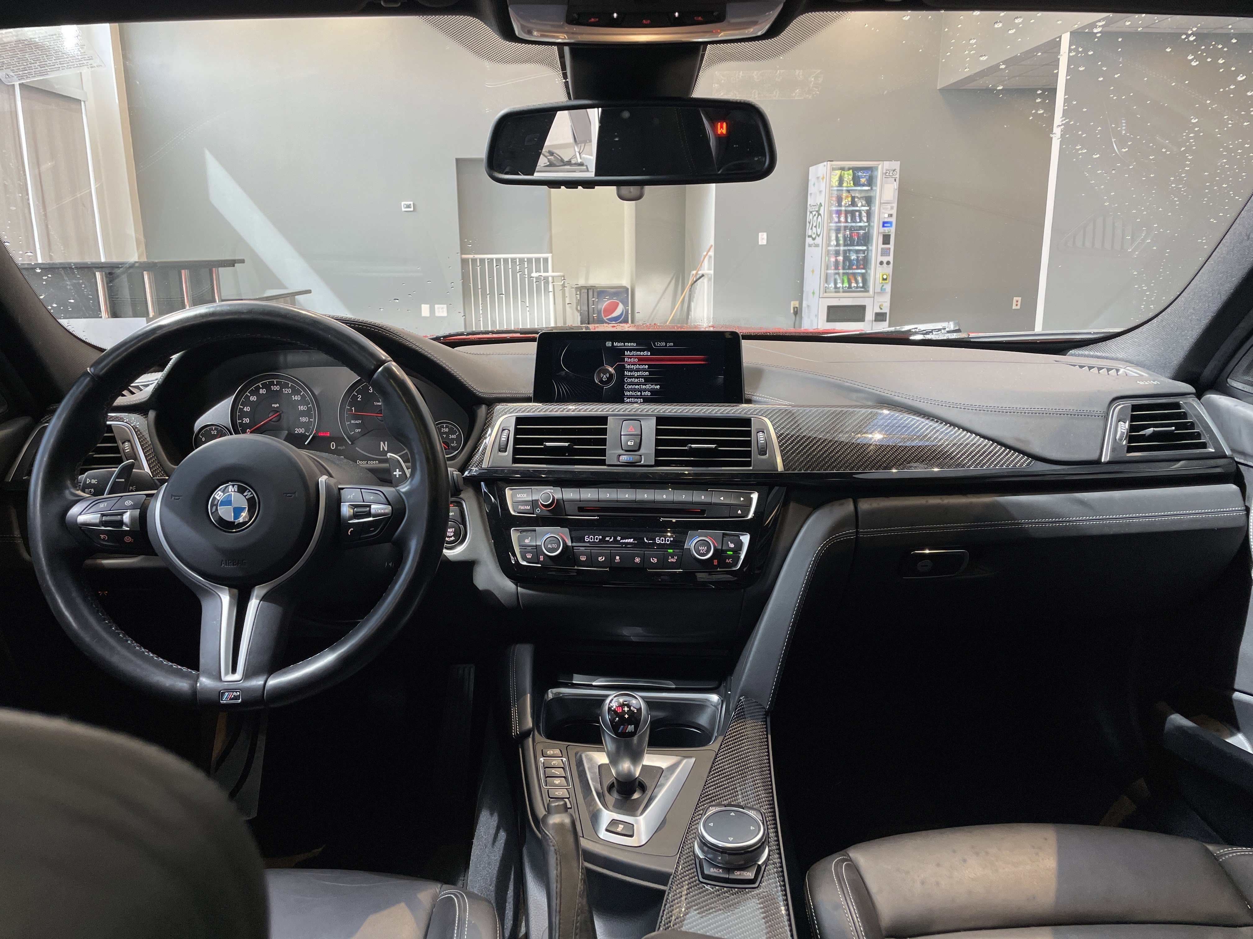 Used 2016 BMW M3 image 31