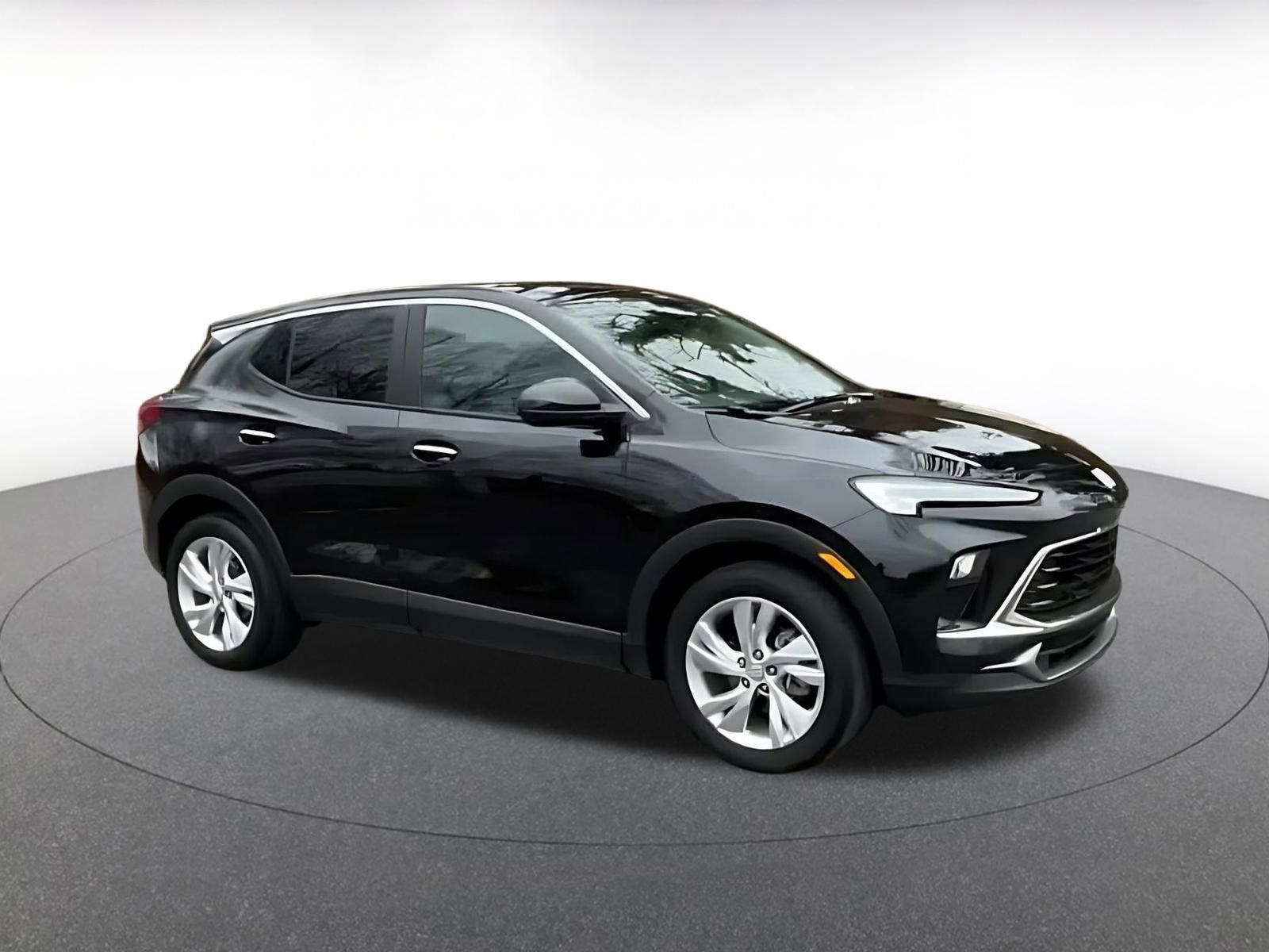 Used 2025 Buick Encore GX Preferred image 2