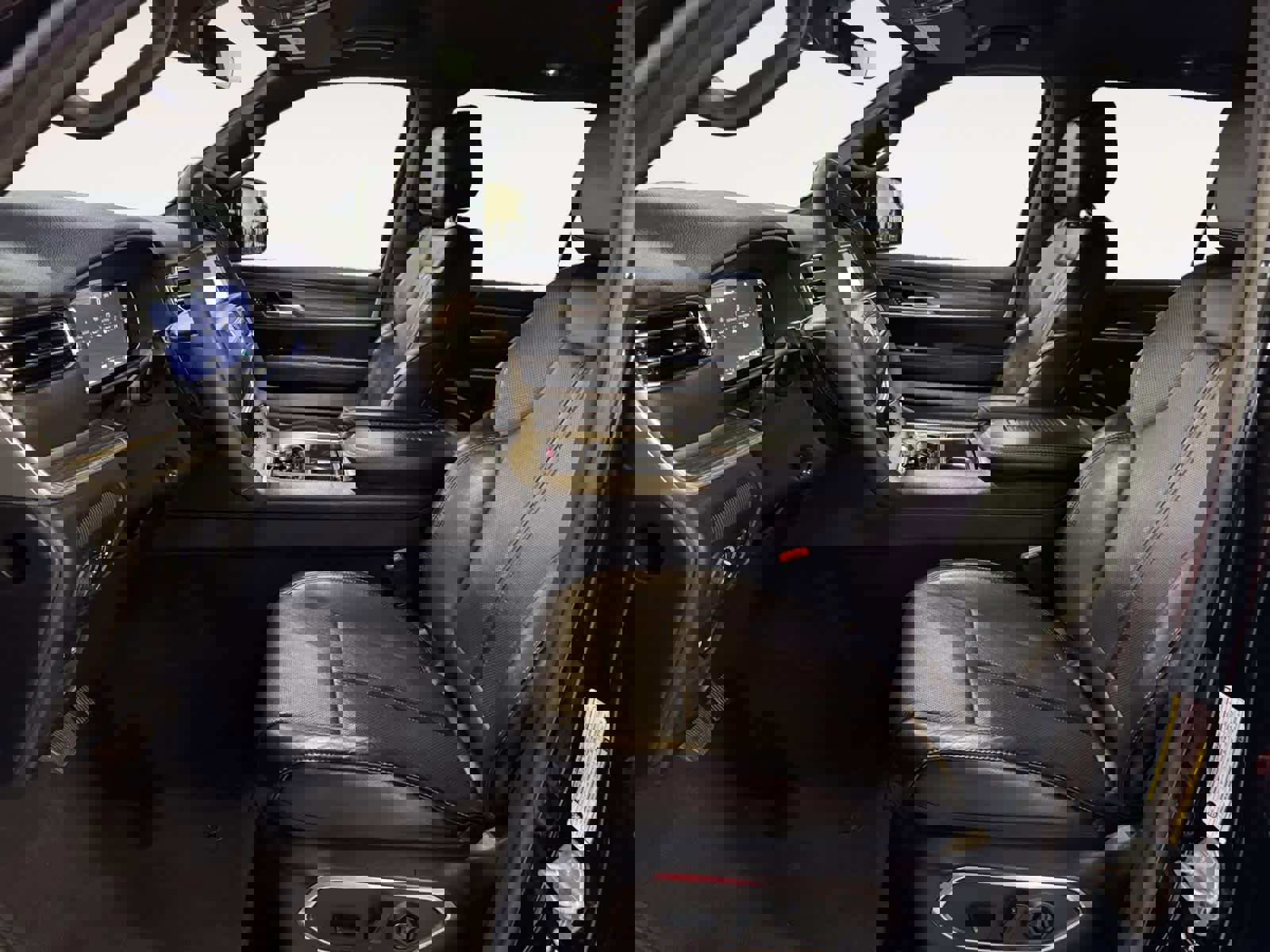 Used 2024 Jeep Wagoneer L Series II image 13