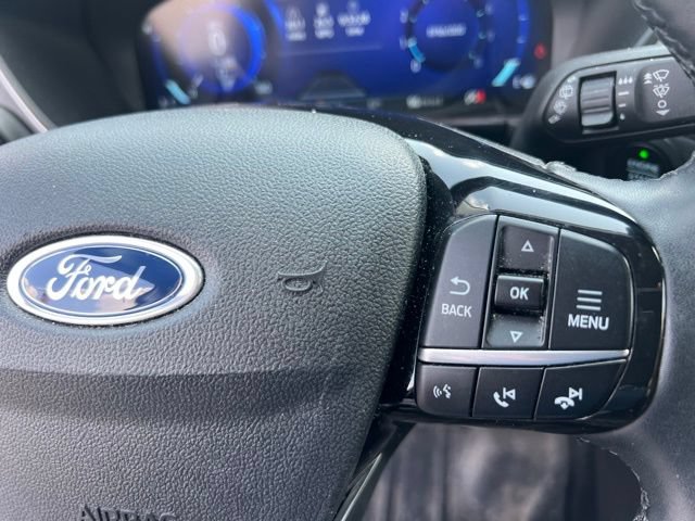 Used 2022 Ford Escape Titanium AWD/4WD image 27