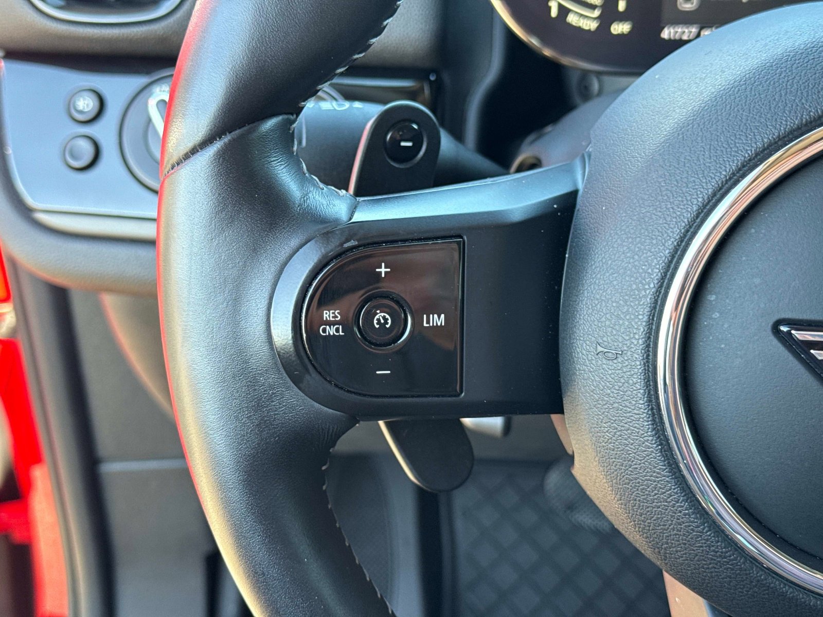 Used 2022 MINI Cooper Countryman S w/ Storage Package image 32