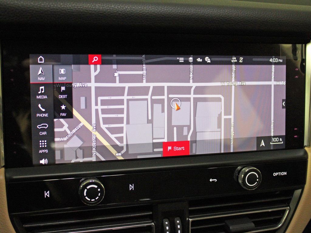 Certified 2025 Porsche Macan AWD/4WD image 25