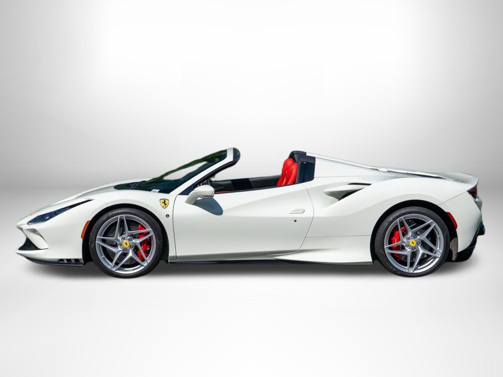 Used 2022 Ferrari F8 Tributo RWD image 4