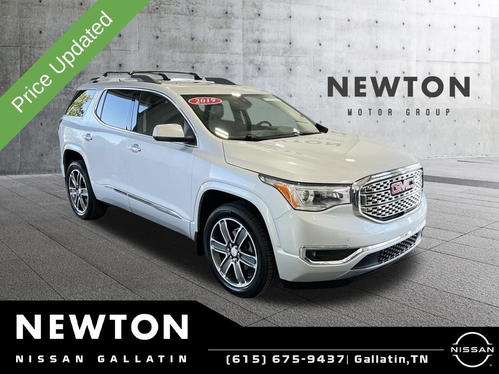 Used 2019 GMC Acadia Denali w/ Technology Package FWD video 1