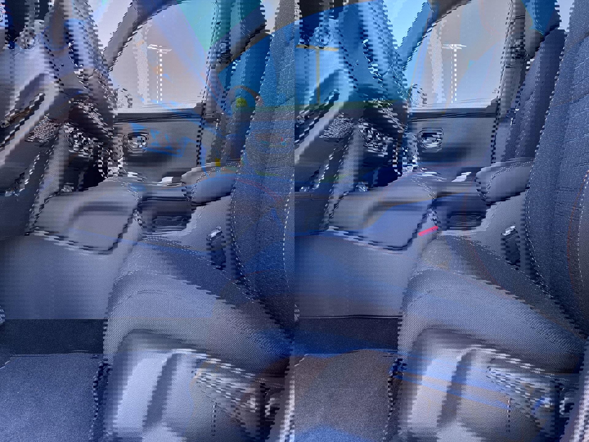 Certified 2026 Honda HR-V Sport image 18