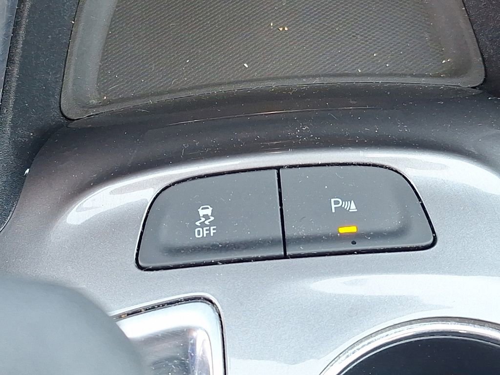 Used 2025 Chevrolet Malibu LT image 30