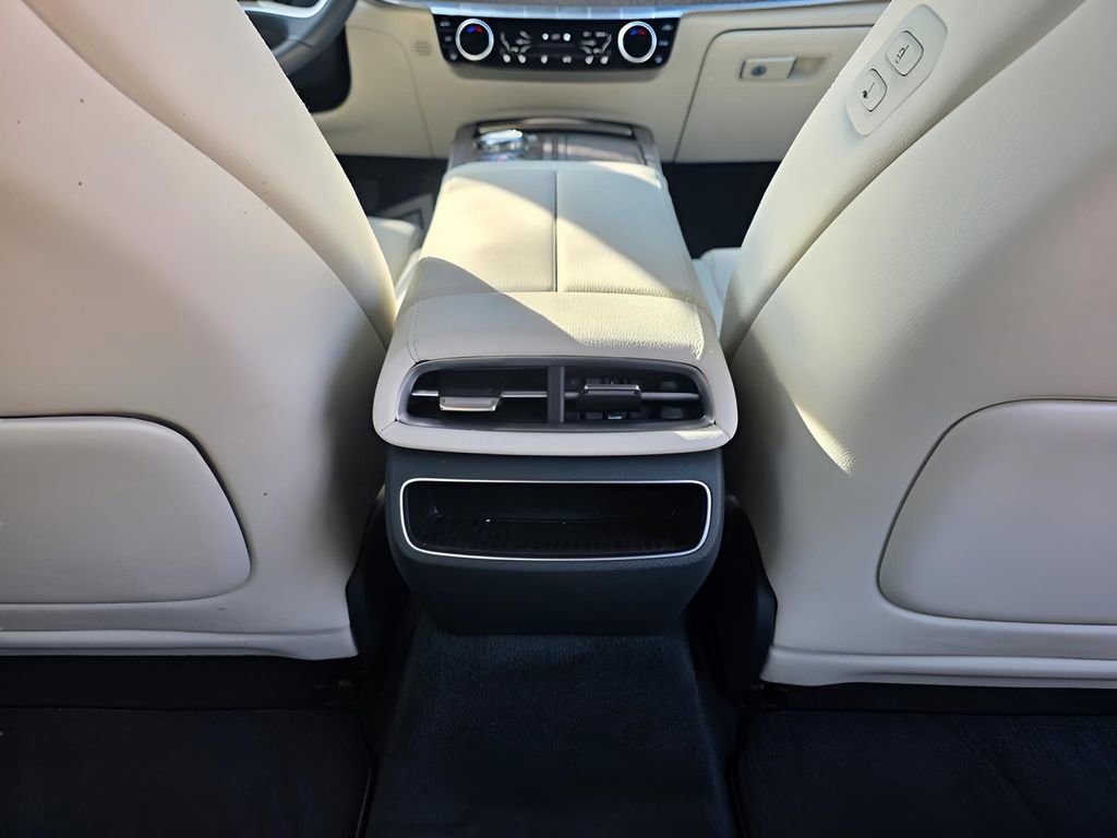 Used 2024 Genesis G80 image 8