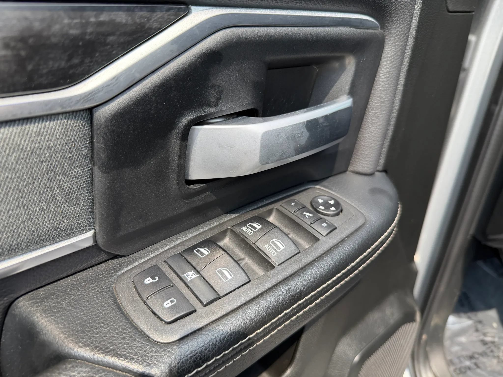 Used 2021 RAM 2500 Big Horn w/ Level 1 Equipment Group AWD/4WD image 9