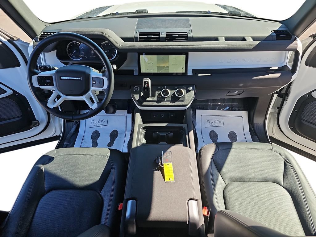 Used 2023 Land Rover Defender 110 S image 12