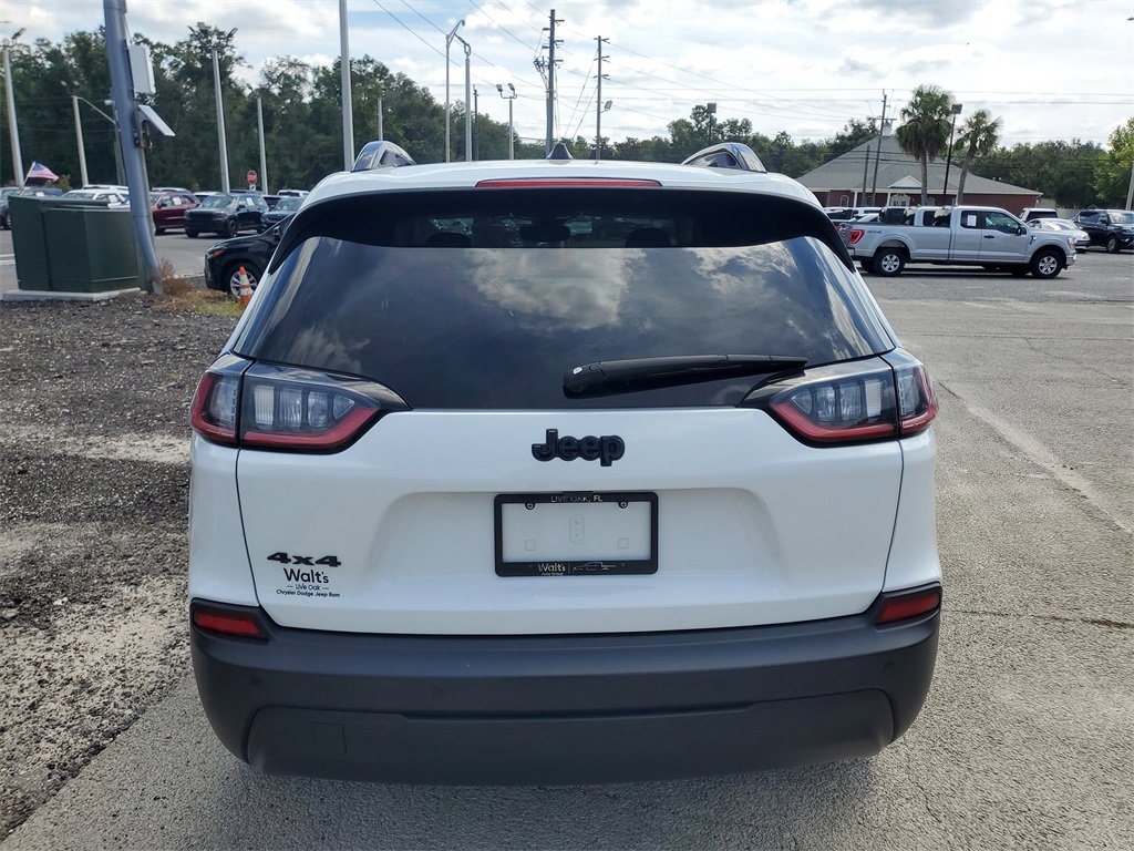 Used 2023 Jeep Cherokee Altitude Lux image 8