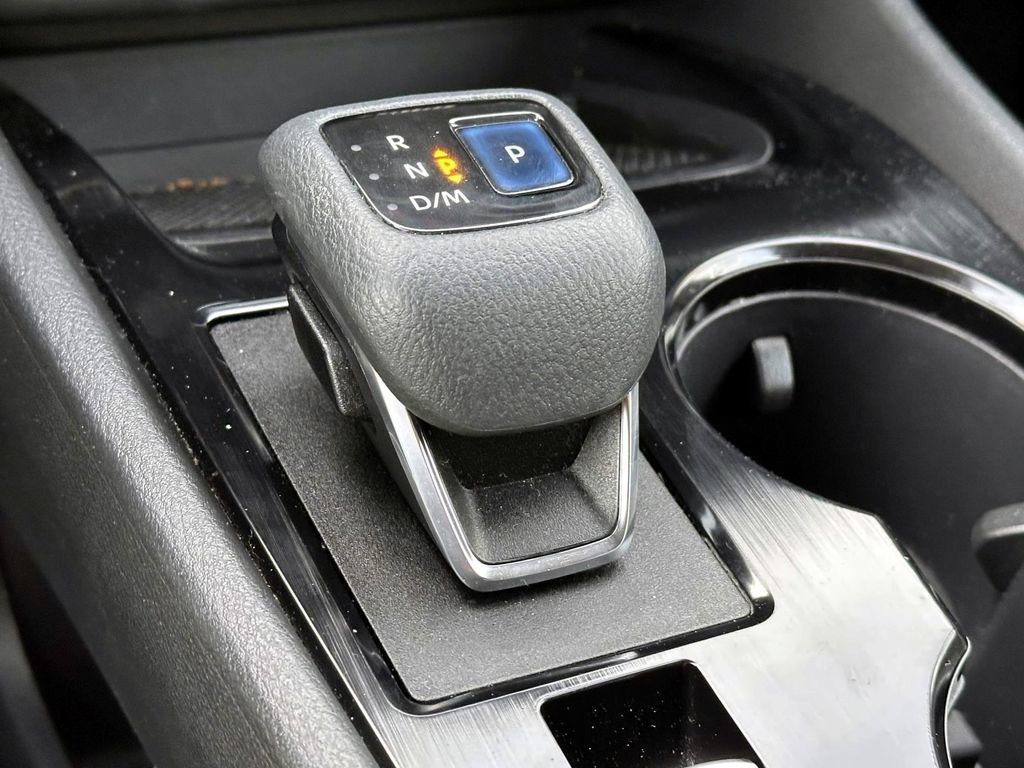 Certified 2021 Nissan Rogue SV image 29