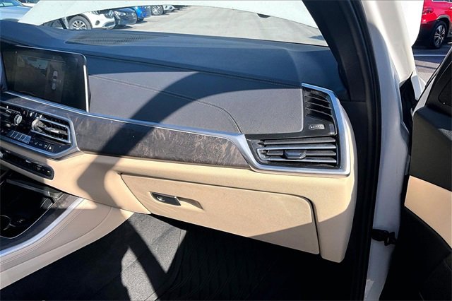 Used 2022 BMW X5 sDrive40i w/ Premium Package image 23