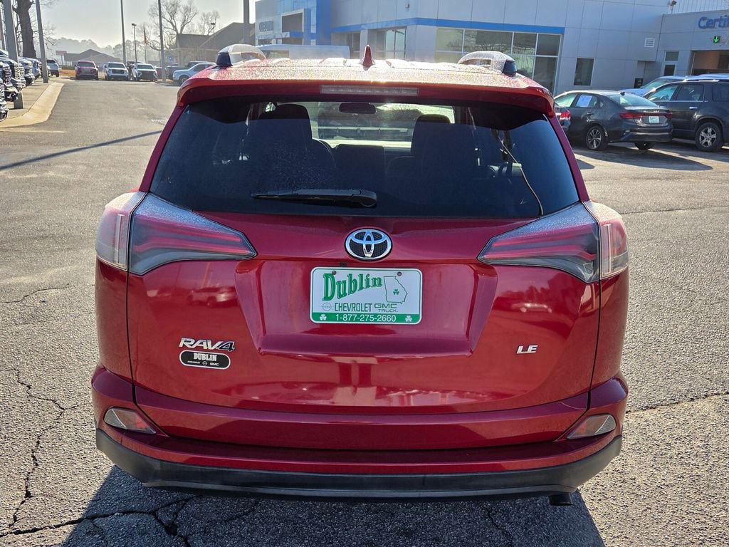 Used 2017 Toyota RAV4 LE image 8