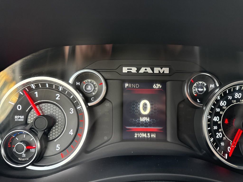 Used 2024 RAM 3500 Tradesman w/ Chrome Appearance Group image 14