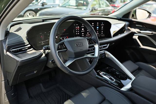 Certified 2025 Audi Q5 Premium w/ Premium Plus AWD/4WD image 19