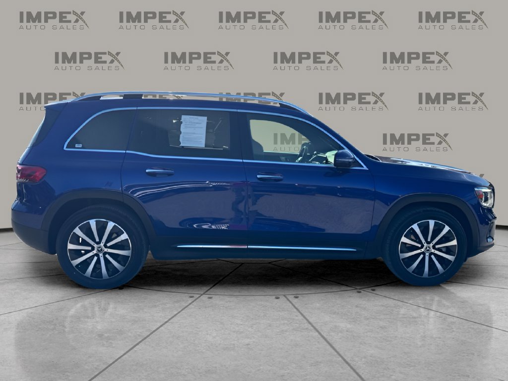 Used 2020 Mercedes-Benz GLB 250 4MATIC w/ Premium Package image 6