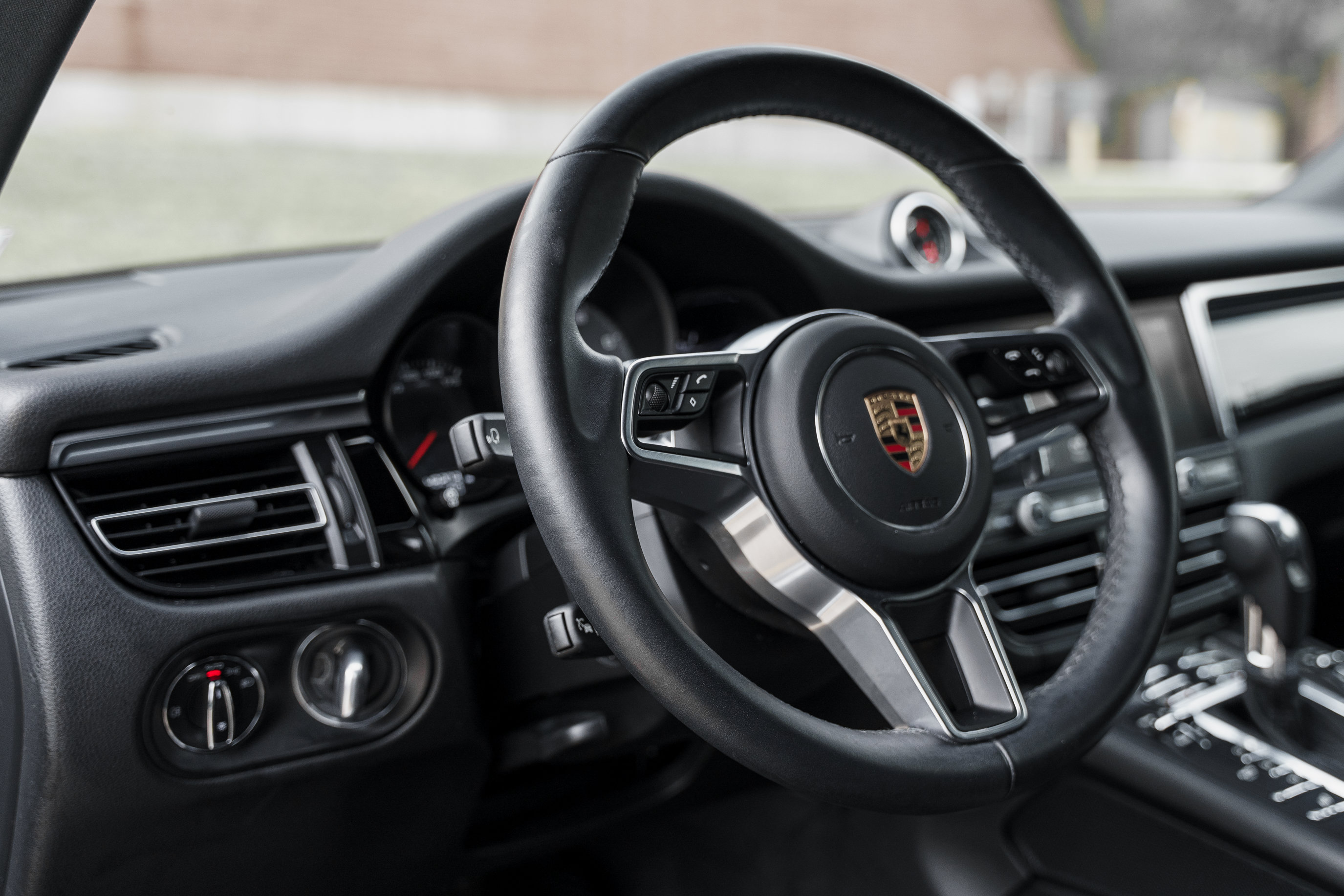 Used 2020 Porsche Macan S AWD/4WD image 10