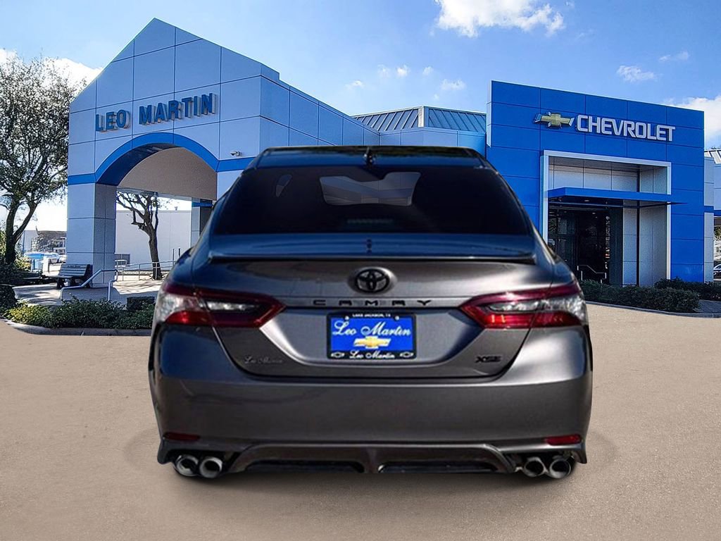 Used 2021 Toyota Camry XSE image 6