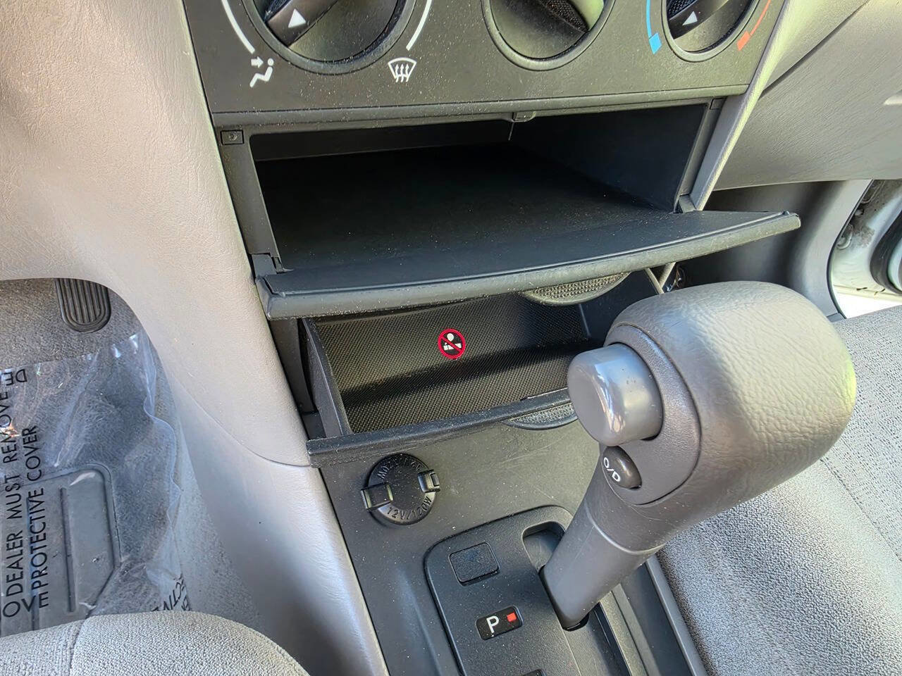Used 2004 Toyota Corolla CE image 40