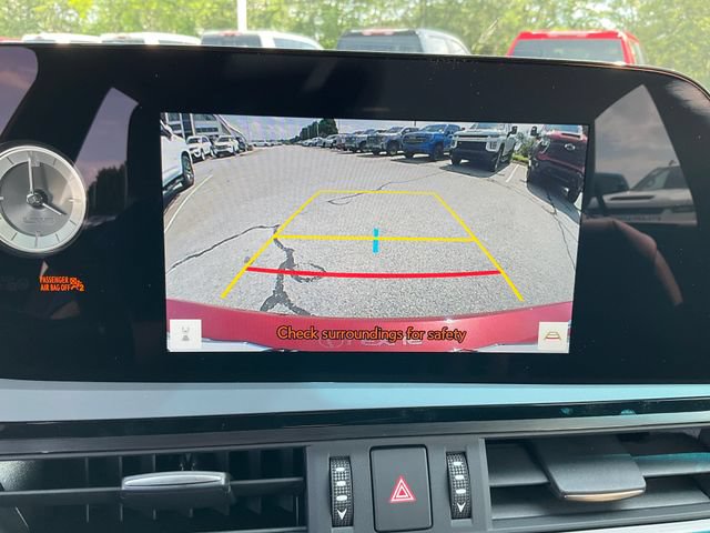 Used 2025 Lexus ES 350 w/ Premium Package FWD image 15