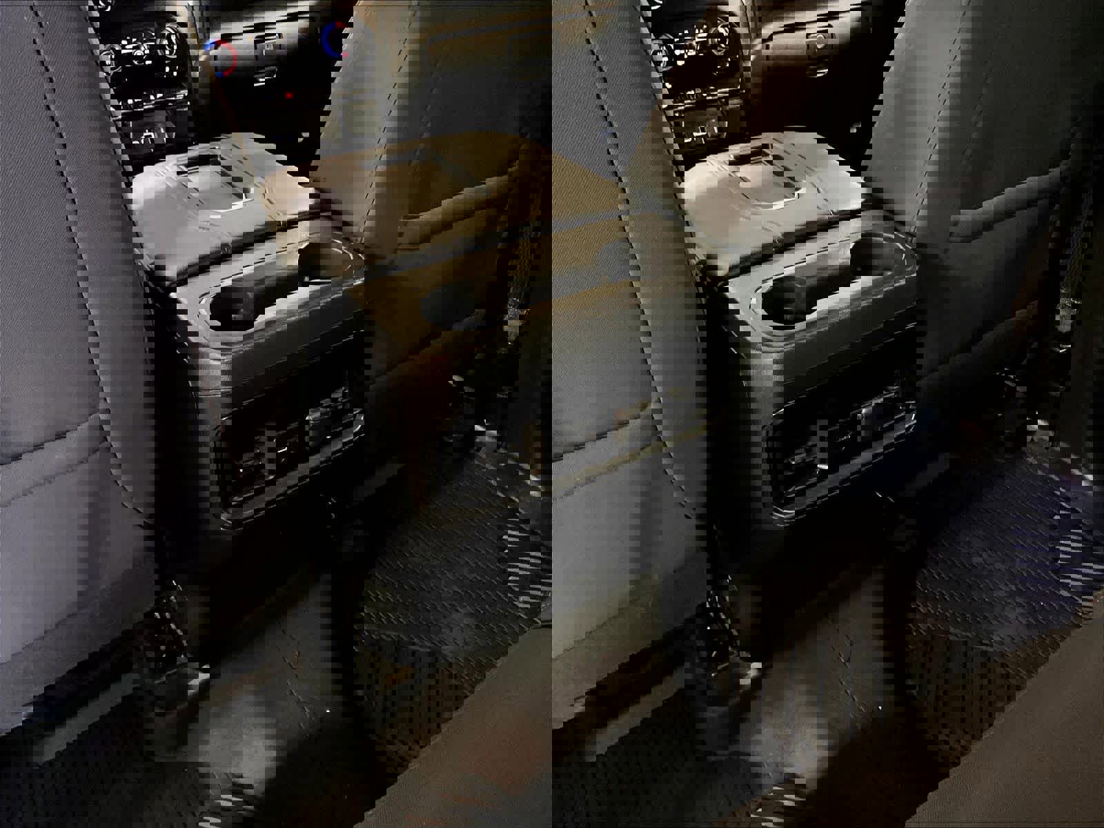 Used 2020 Chevrolet Silverado 1500 LT Trail Boss AWD/4WD image 28