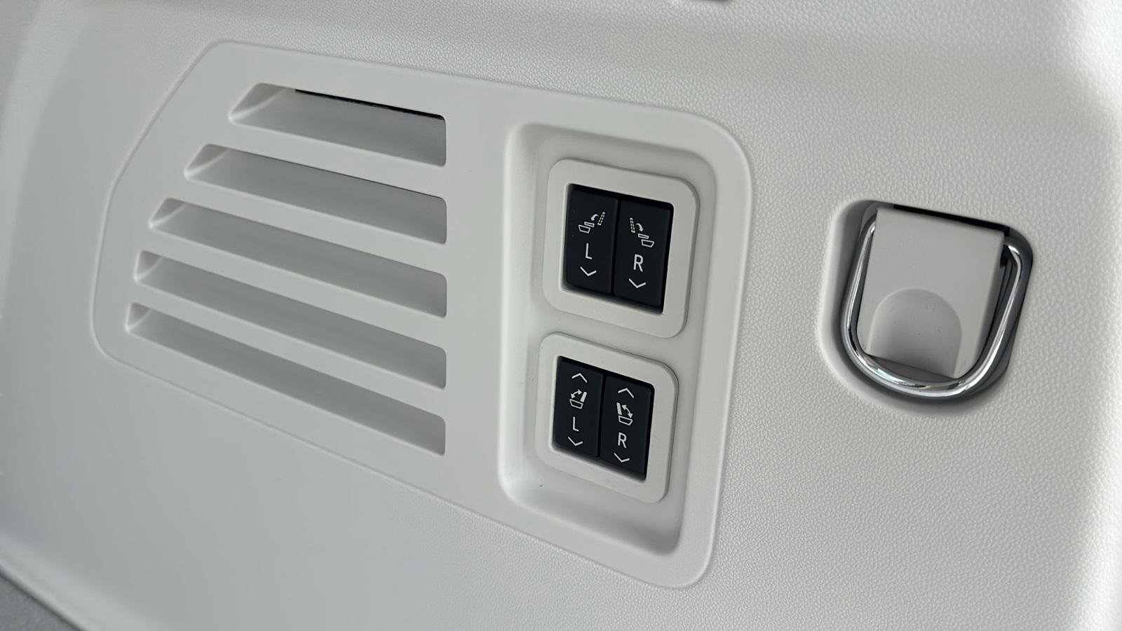 New 2026 Buick Enclave Avenir w/ LPO, All-Weather Package image 32