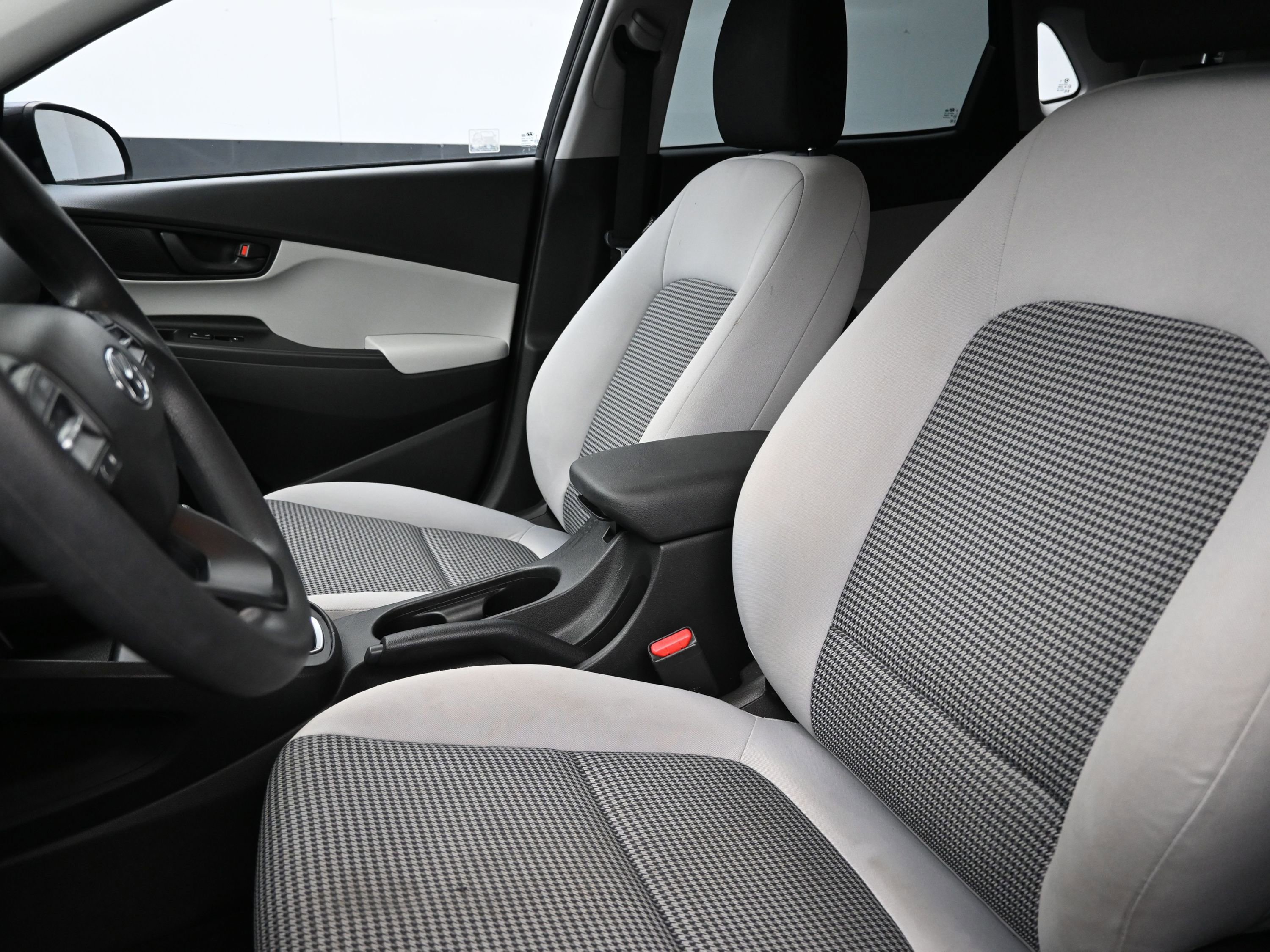 Certified 2022 Hyundai Kona SE image 11