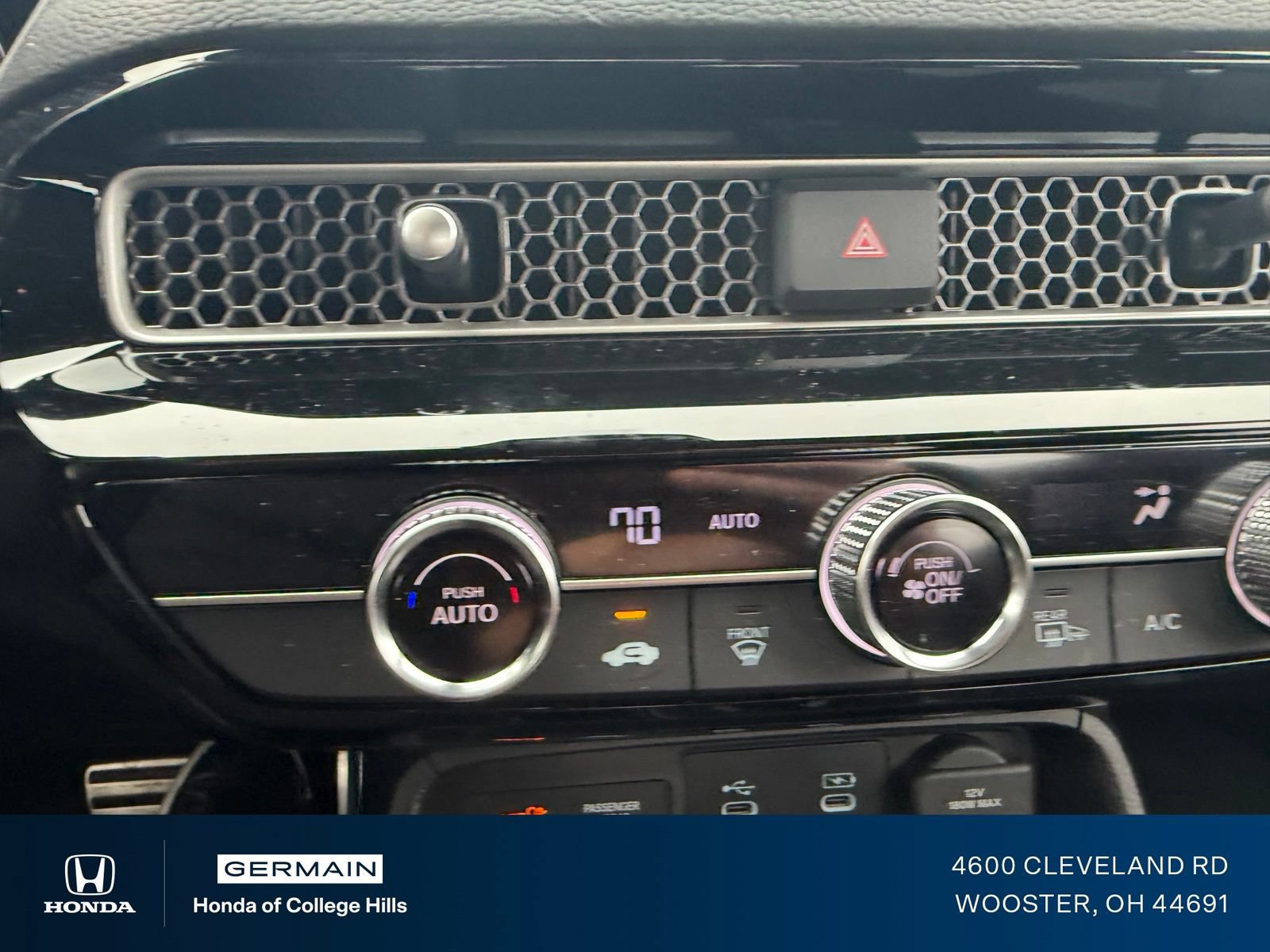 Certified 2025 Honda Civic Sport image 19