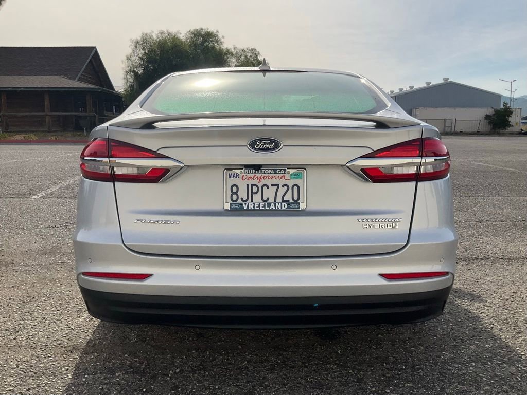 Used 2019 Ford Fusion Titanium image 22