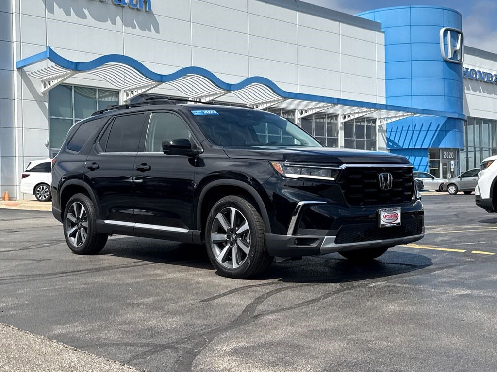 Certified 2023 Honda Pilot Elite image 3