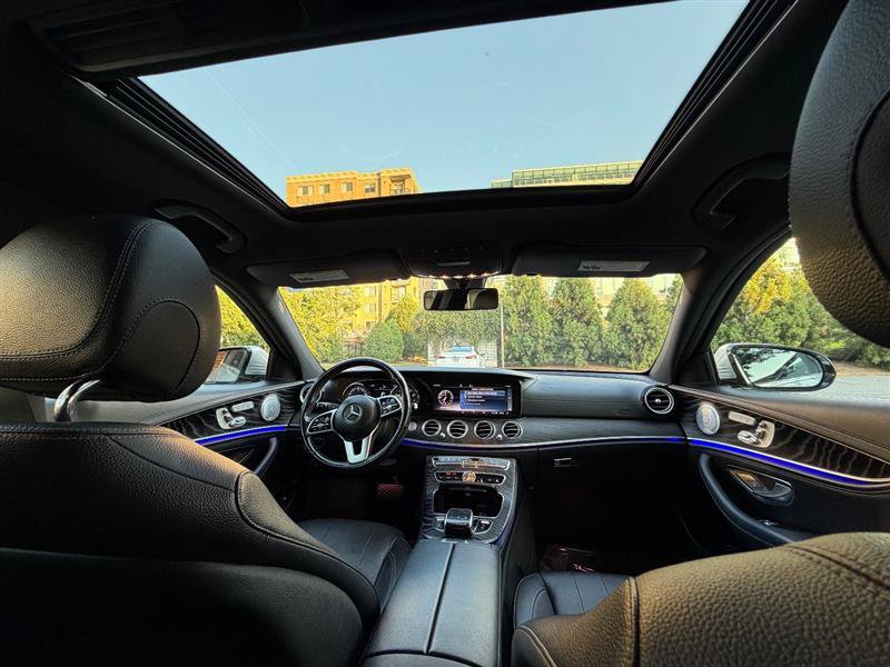 Used 2019 Mercedes-Benz E 300 4MATIC image 28