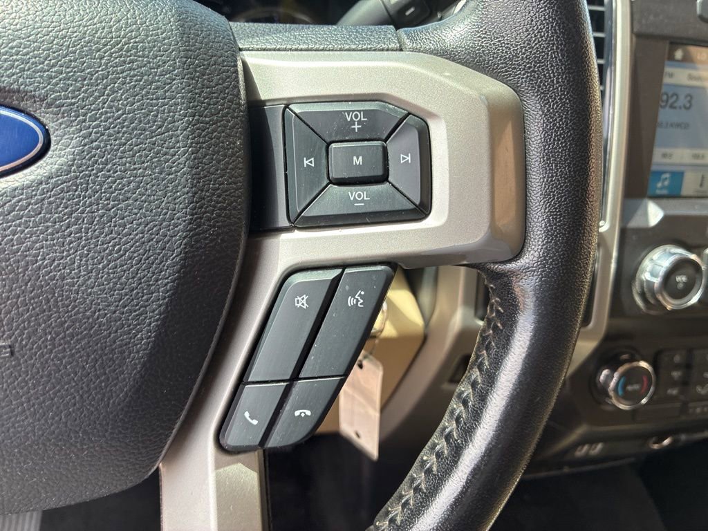 Used 2019 Ford F350 Lariat w/ Chrome Package AWD/4WD image 32