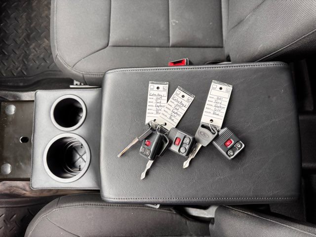 Used 2021 Ford Explorer 4WD Police Interceptor image 12