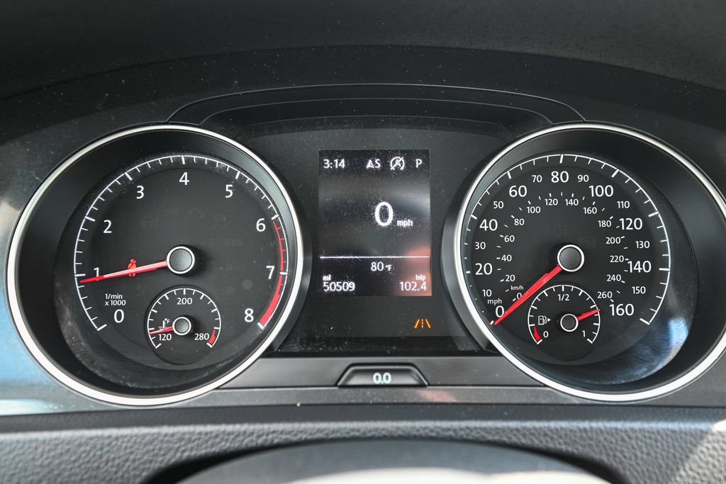 Used 2019 Volkswagen Golf SE FWD image 38