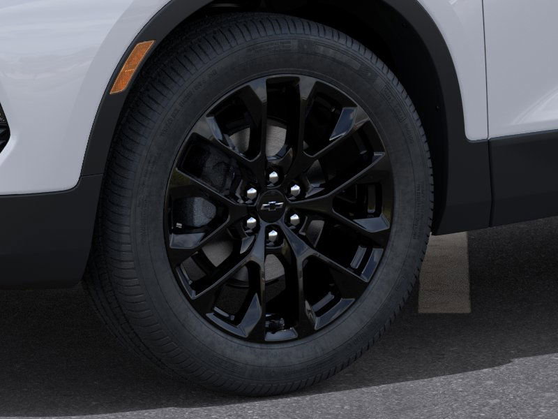 New 2025 Chevrolet Blazer LT w/ LPO, Black Sport Package image 9