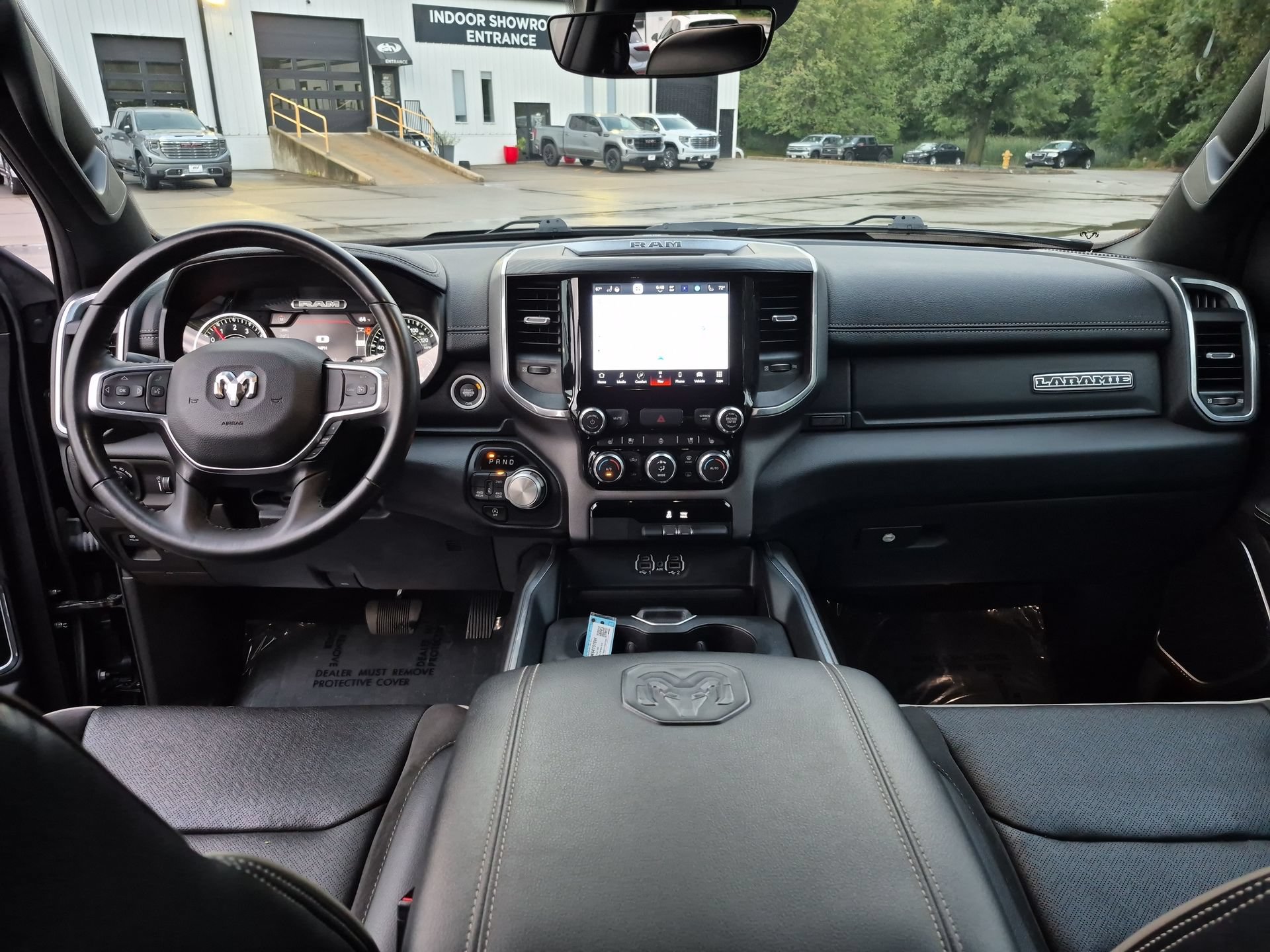 Used 2023 RAM 1500 Laramie AWD/4WD image 22