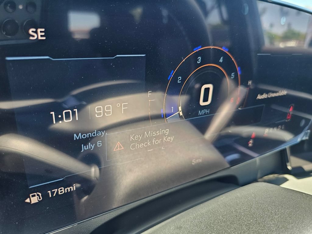 New 2026 Chevrolet Traverse LT FWD image 27