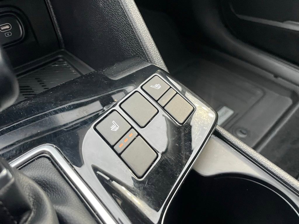 Certified 2025 Kia Sportage EX w/ Premium Package FWD image 19