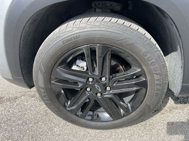 Used 2024 Chevrolet Trax ACTIV w/ Sunroof Package image 10