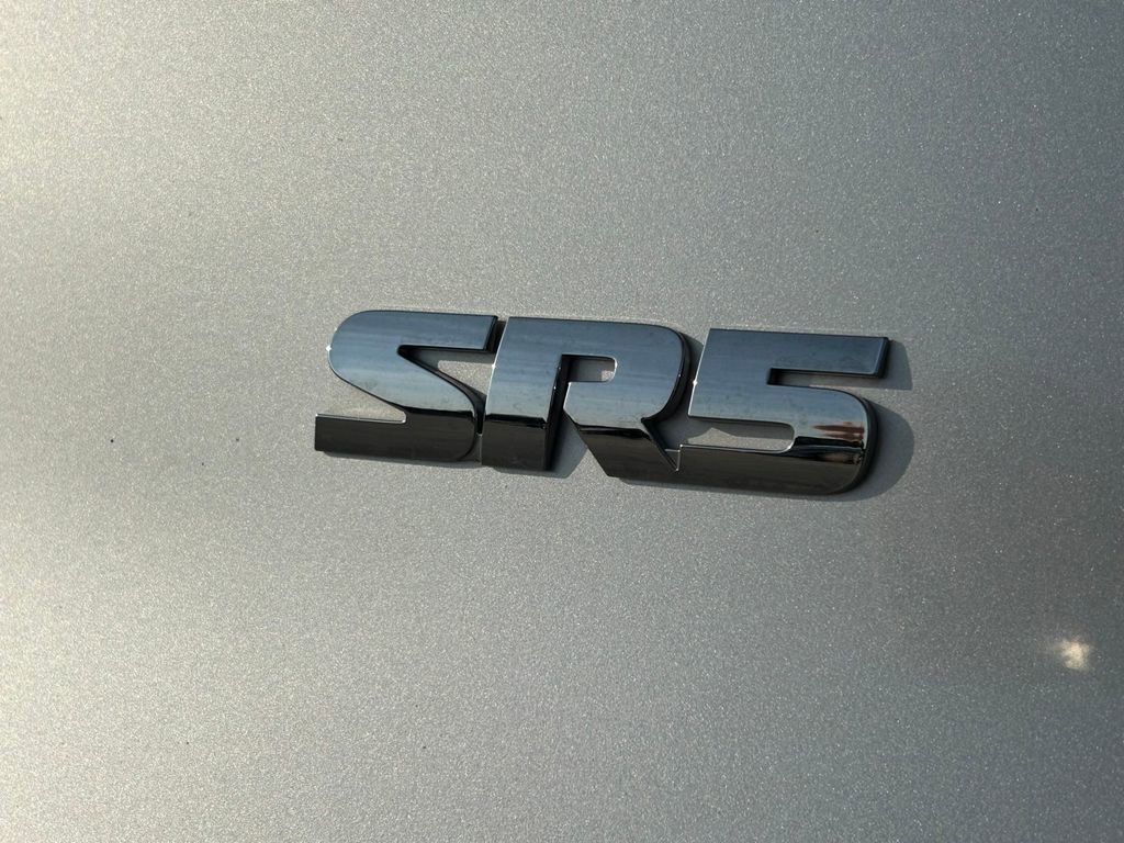 Certified 2022 Toyota 4Runner SR5 Premium AWD/4WD image 14