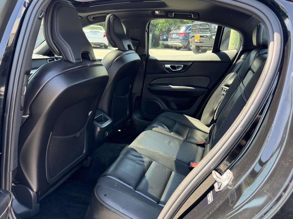 Used 2019 Volvo S60 T5 R-Design FWD image 15