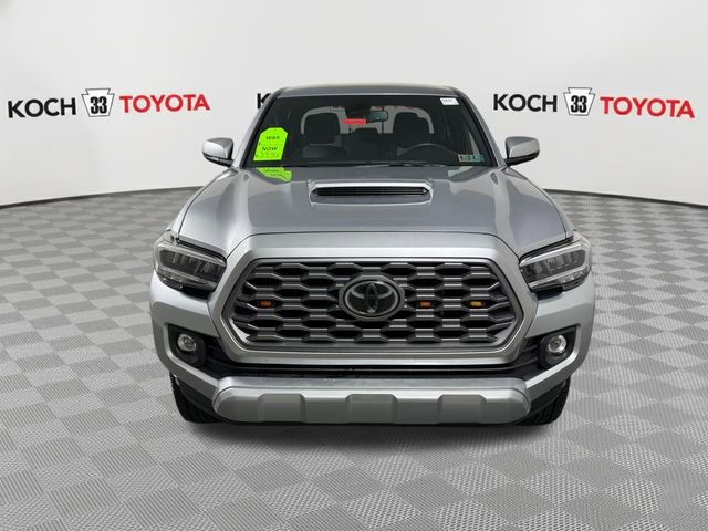 Used 2023 Toyota Tacoma TRD Sport AWD/4WD image 2