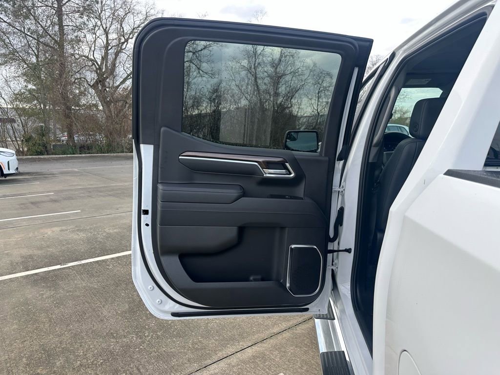 Used 2025 Chevrolet Silverado 1500 LT w/ Z71 Off-Road Package image 20