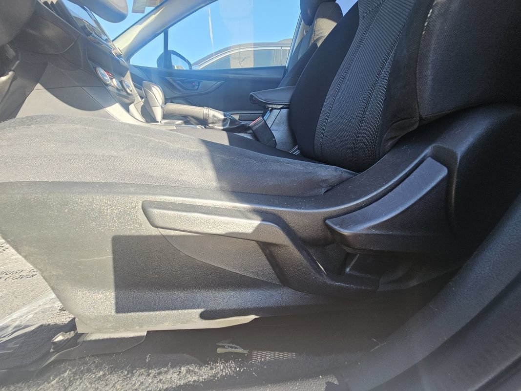 Used 2021 Subaru Crosstrek 2.0i AWD/4WD image 12