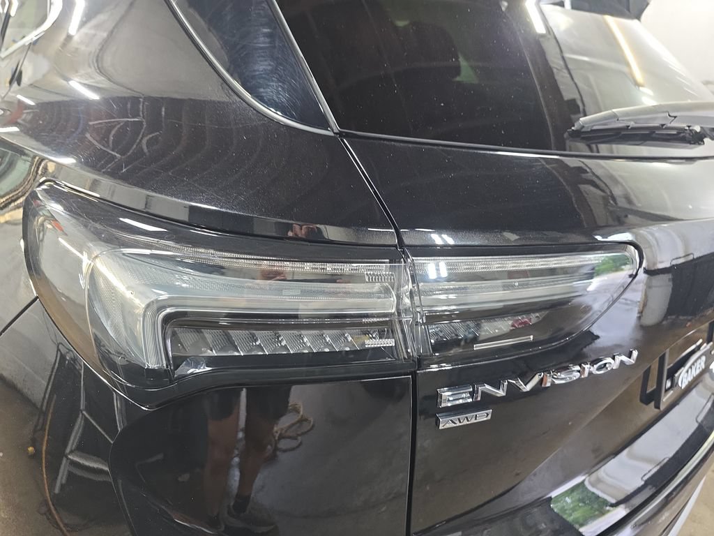 Used 2023 Buick Envision Avenir AWD/4WD image 37
