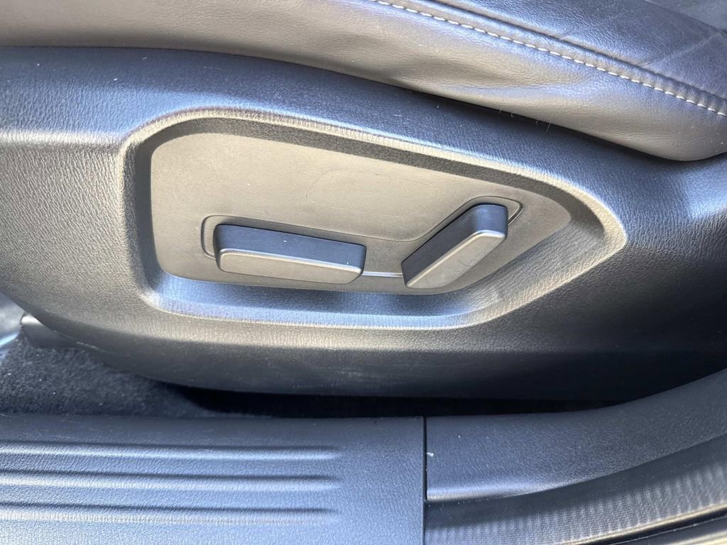 Used 2020 MAZDA CX-5 Touring image 25