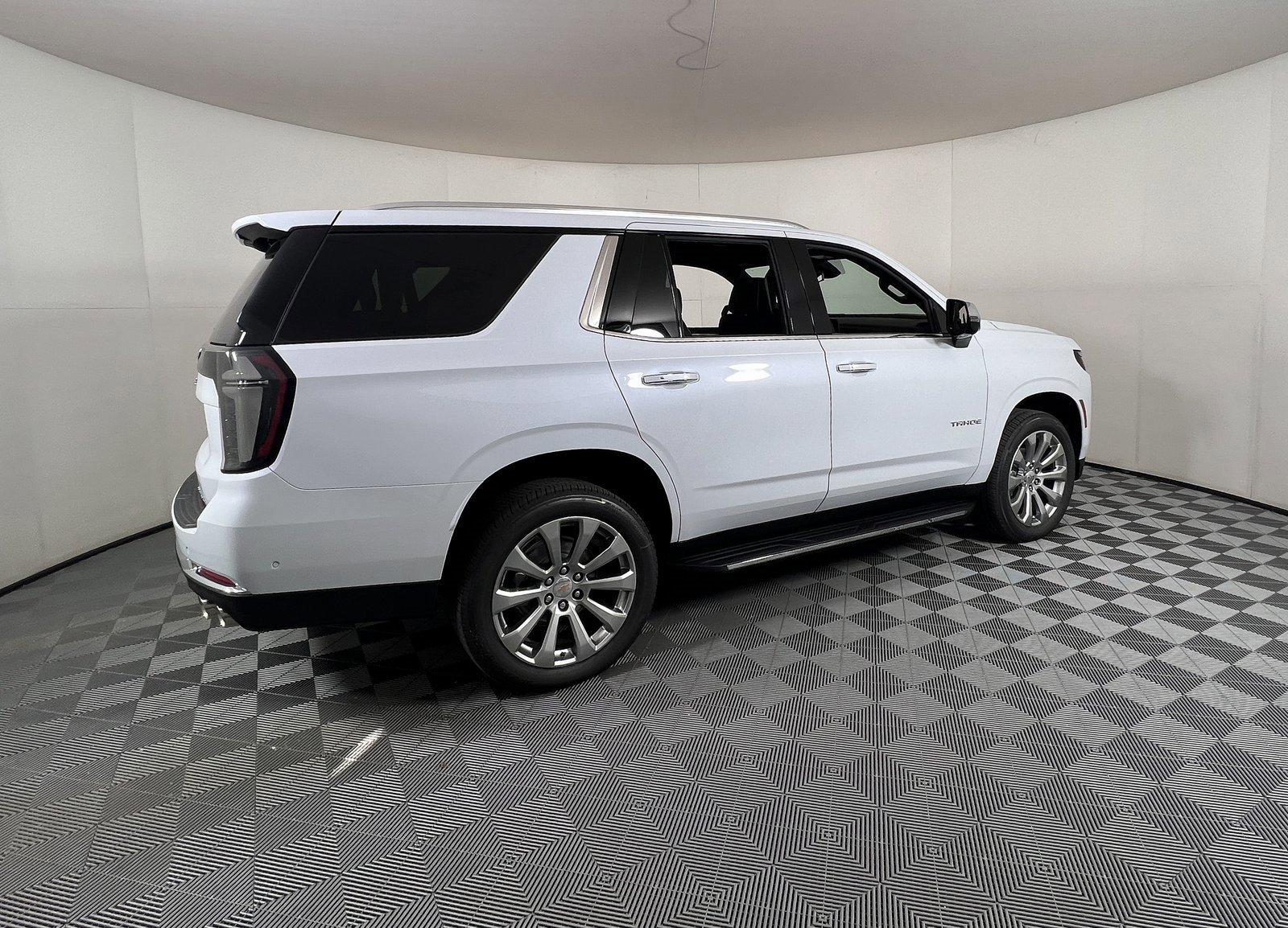 New 2026 Chevrolet Tahoe Premier w/ Sun And Tow Package image 4