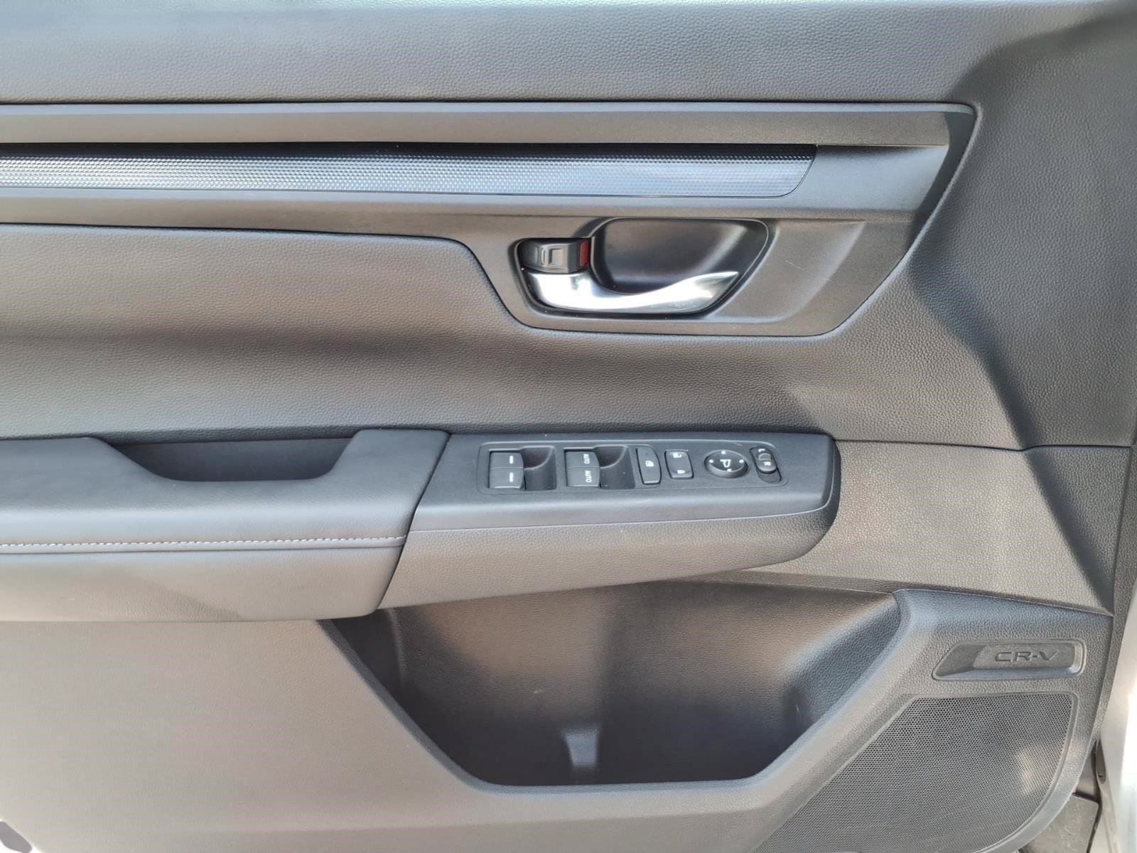 Used 2024 Honda CR-V EX image 16