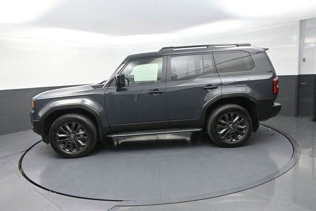 Used 2026 Toyota Land Cruiser w/ Premium Package AWD/4WD image 4